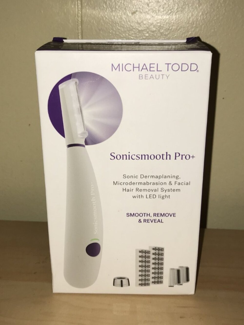 Michael Todd Sonicsmooth Pro + Sonic Dermaplaning System-NEW